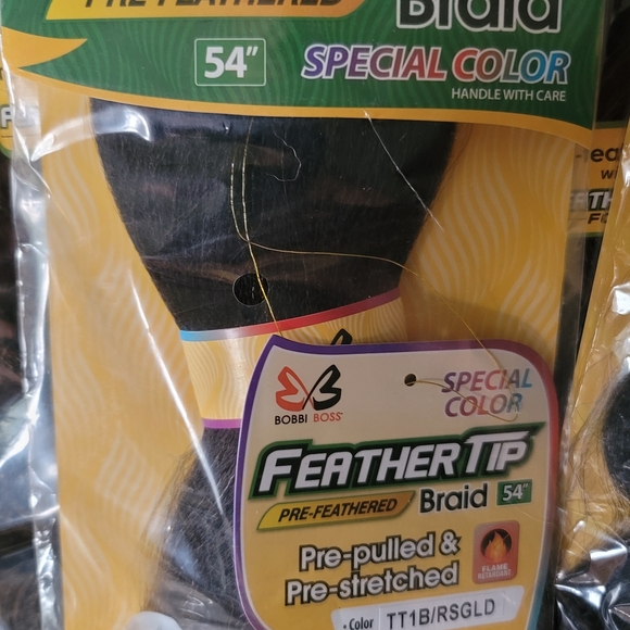 Braid Extensions Bundle. - Picture 12 of 12